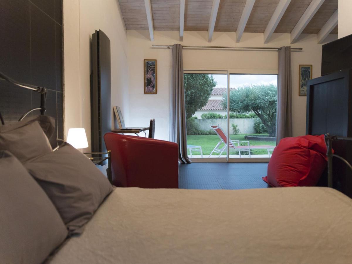 La Casa Nert Otel Millas Oda fotoğraf
